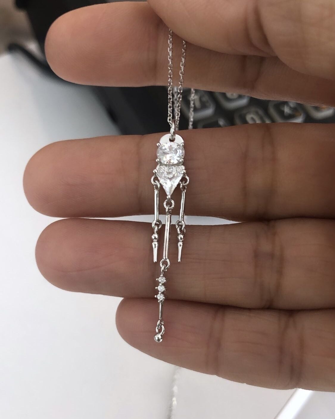 İthal Taşlı Minimal Kolye