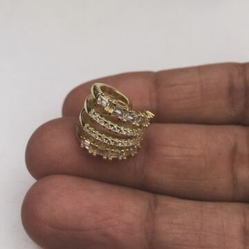 Taşlı Kıkırdak Küpe