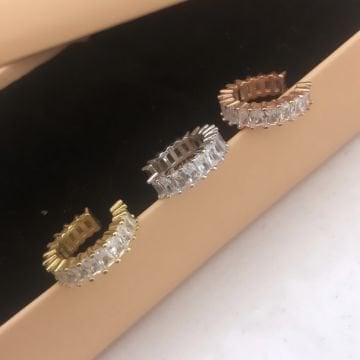 Kıkırdak Küpe Baget Taşlı