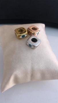 Büyük Boy Şans Küpü