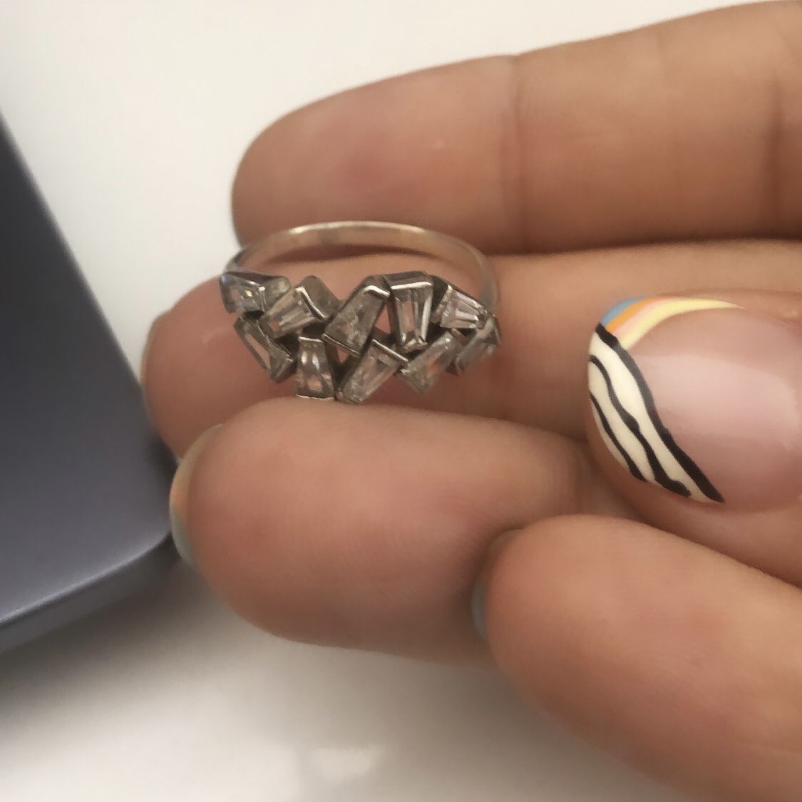 Baget Taşlı Yüzük