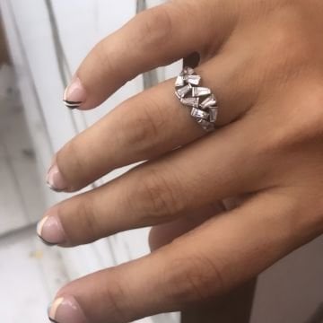 Baget Taşlı Yüzük