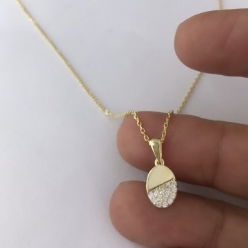 YARISI TAŞLI KOLYE