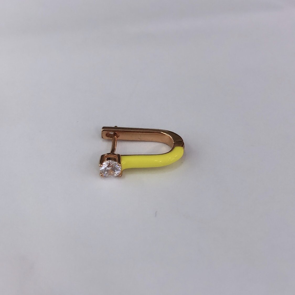 Mineli İthal  Küpe