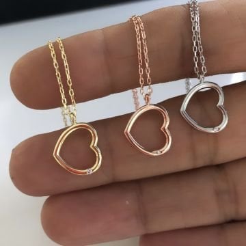 Taş Detaylı Kalp Kolye