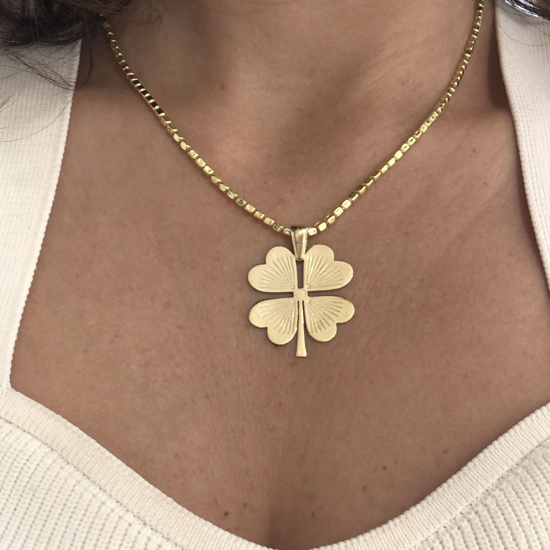 Küp Zincirli Yonca Kolye