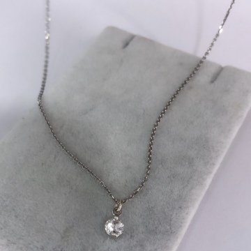 Yuvarlak Taşlı Kolye