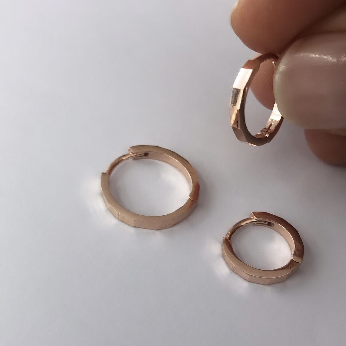 Kesme Halka Küpe  Rose (Tek)