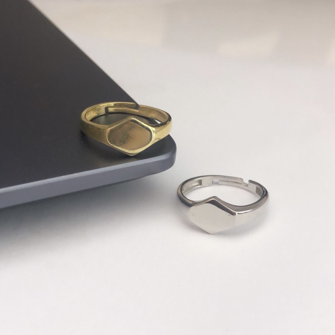 Serçe Parmak Yüzüğü