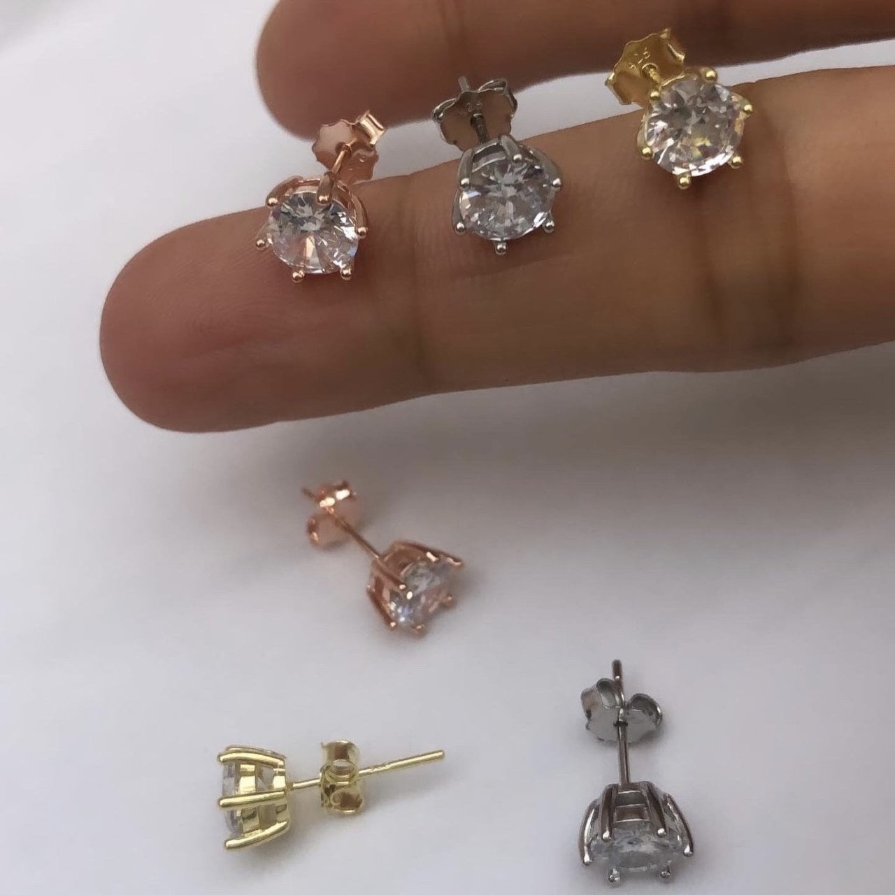 Prenses Zirkon Taşlı İthal Küpe (Çift)