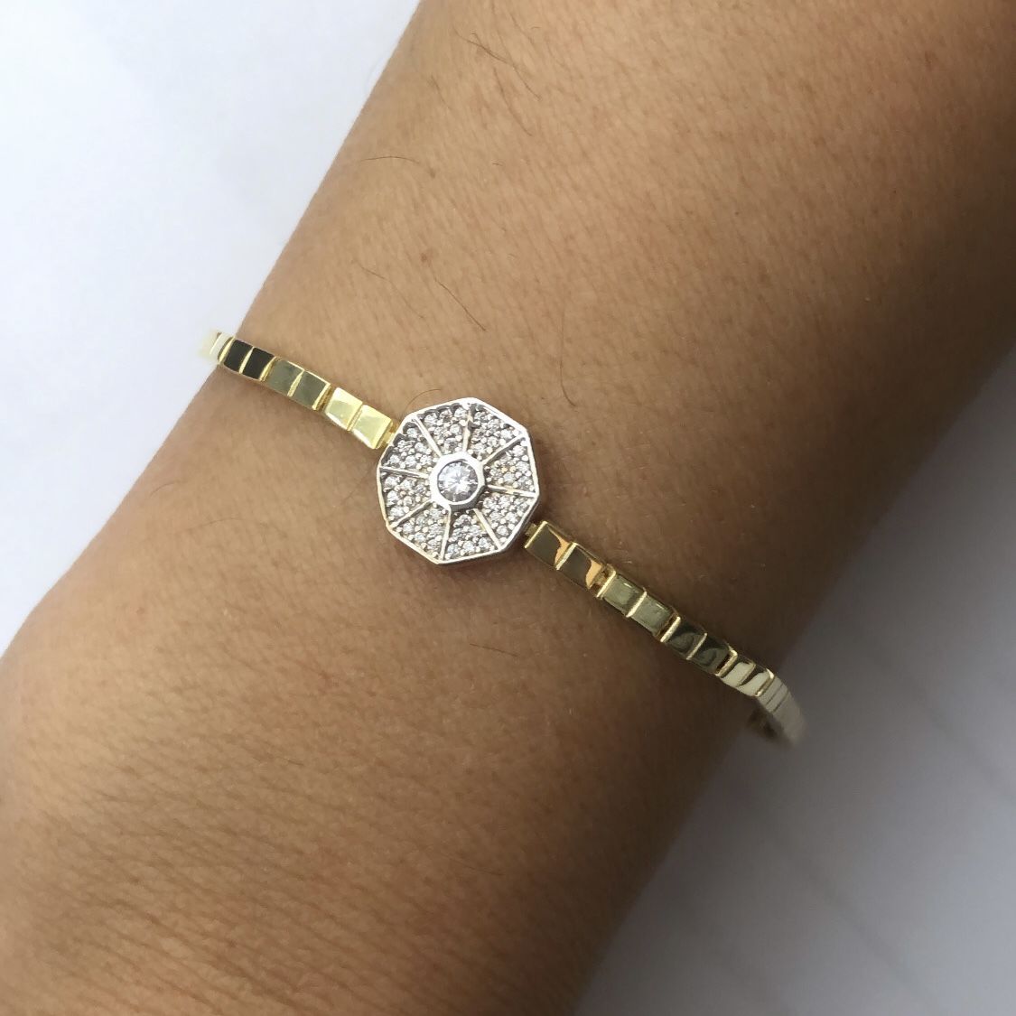 Taşlı Küp Bileklik