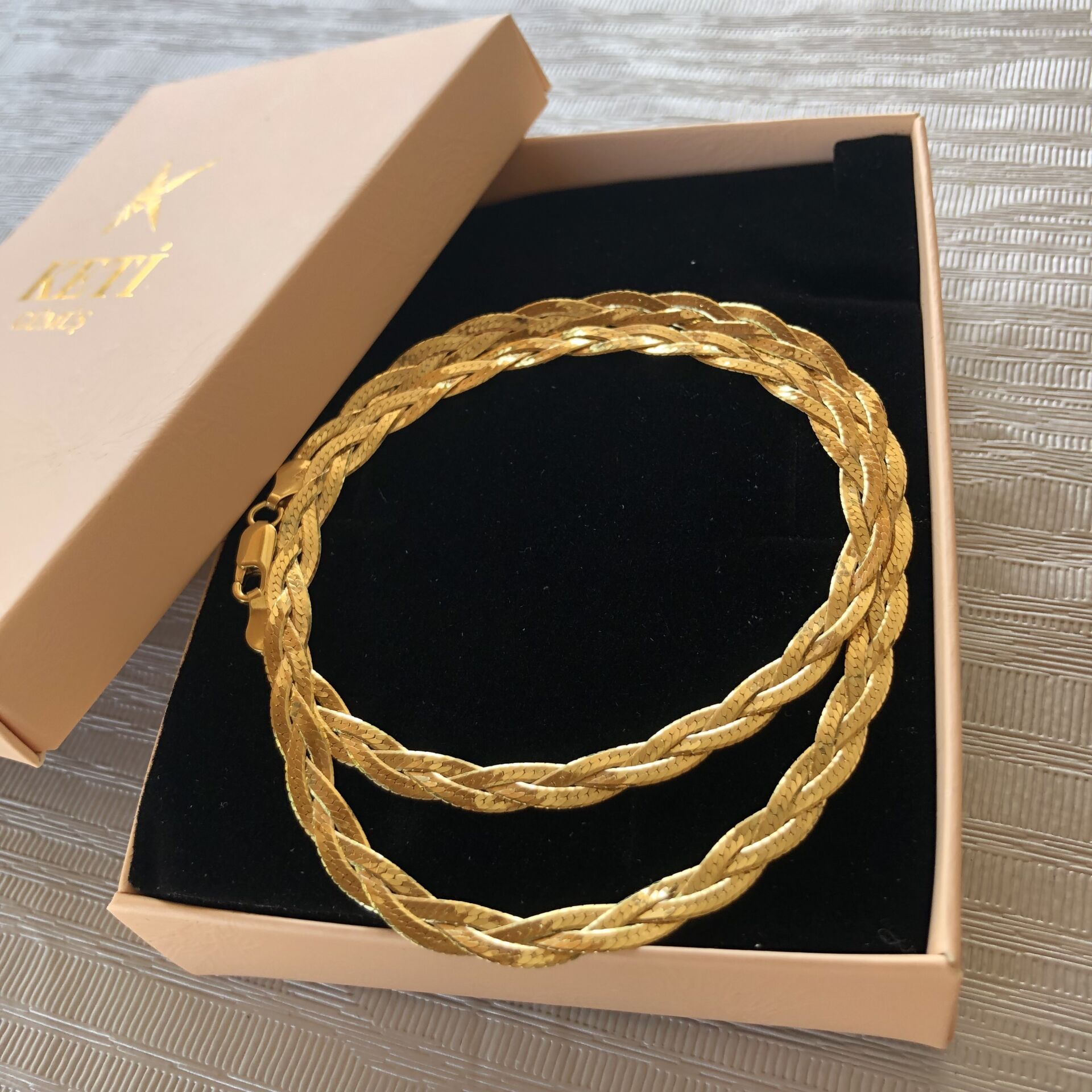 İtalyan Kalın Yassı Örgü Kolye